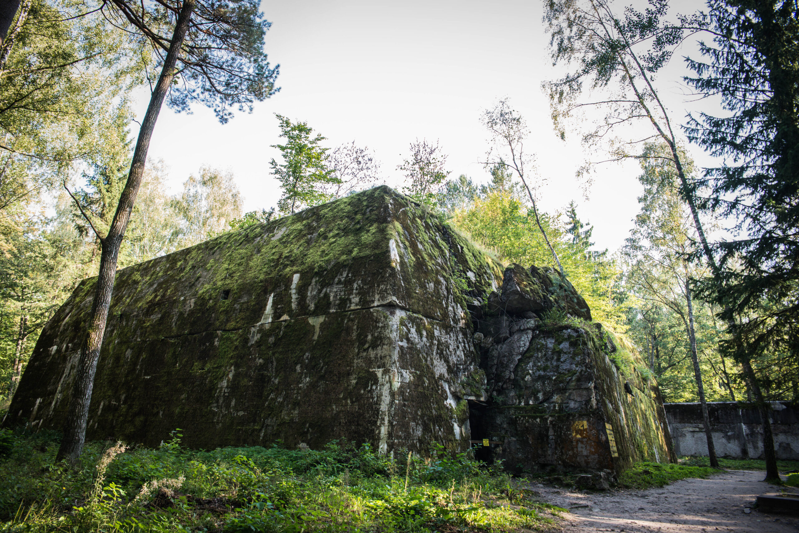 Wilczy Szaniec – miejsce z mroczną historią